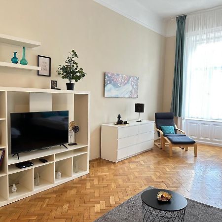 Orangehomes Peaceful Apartment Next To Central Market Hall Budapest Exterior foto